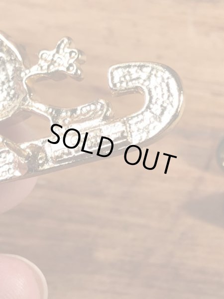 Paws社製のガーフィールドの90年代ビンテージピンバッジ