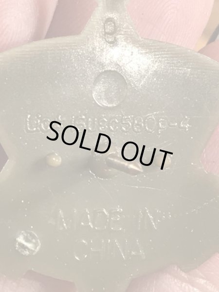 企業キャラクターのスモーキーベアの90’s〜ヴィンテージピンズ