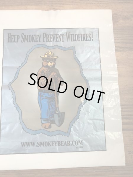 企業キャラクターのスモーキーベアの90’s〜ヴィンテージの袋