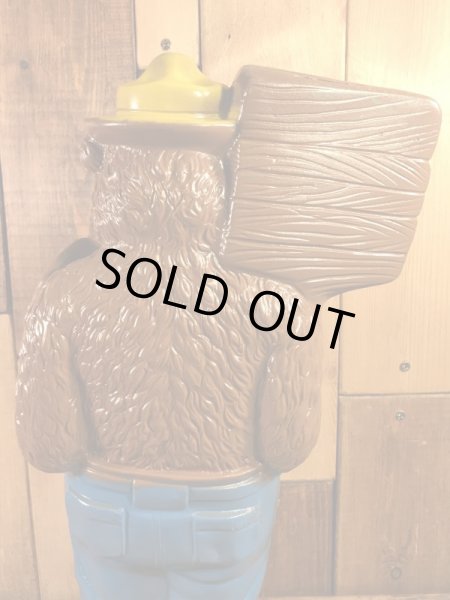 アドバタイジングキャラクターのスモーキーザベアの70年代ビンテージコインバンク