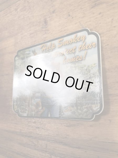 アドバタイジングキャラクターのスモーキーベアの90年代〜ビンテージステッカー