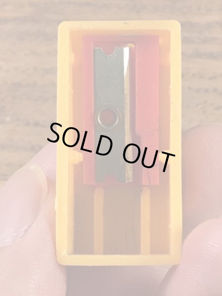 ガーフィールドのプラスチック製の80’sヴィンテージペンシルシャープナー