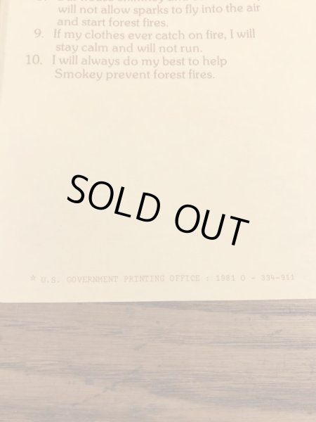 企業キャラクターのスモーキーベアの80’sヴィンテージハンドブック