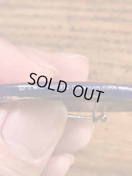 ガーフィールドとオーディーが描かれた80’sヴィンテージ缶バッチ