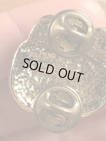 Paws社製のガーフィールドの90年代ビンテージピンバッジ