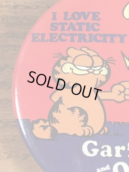 ガーフィールドとオーディーが描かれた80’sヴィンテージ缶バッチ