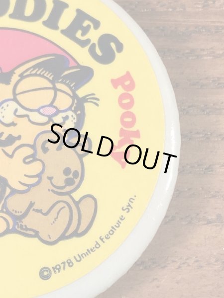 ガーフィールドとプーキーが描かれた80年代ビンテージ缶バッジ