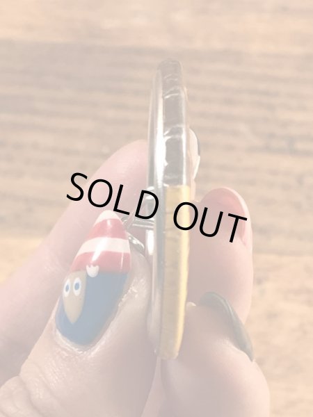 アドバタイジングキャラクターのスモーキーベアの80年代〜ビンテージ缶バッジ