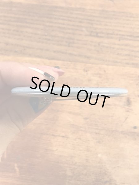 企業キャラクターのスモーキーベアの80’s〜ヴィンテージ缶バッチ