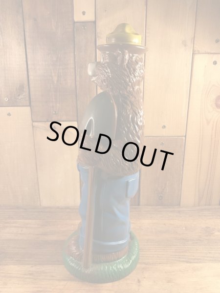 企業キャラクターのスモーキーベアの70’sヴィンテージ貯金箱