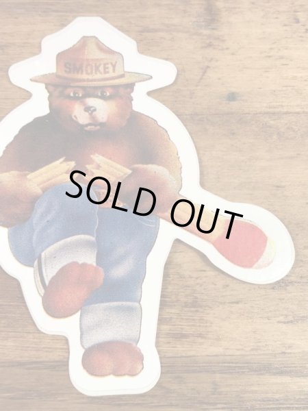 アドバタイジングキャラクターのスモーキーベアの90年代〜ビンテージステッカー