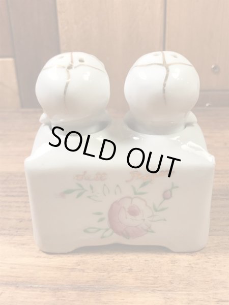 スカルの陶器製の50’sヴィンテージソルト&ペッパー