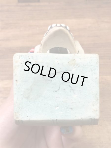 顎がゆらゆら揺れるスカルオンブックの50’sヴィンテージマッチホルダー