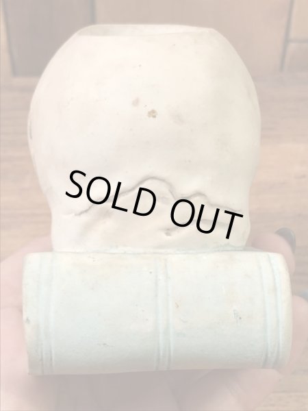 顎がゆらゆら揺れるスカルオンブックの50’sヴィンテージマッチホルダー