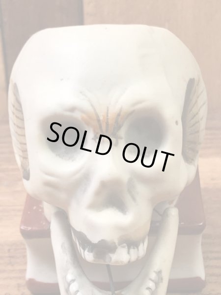 スカルオンブックのメイドインジャパンの50年代ビンテージマッチホルダー