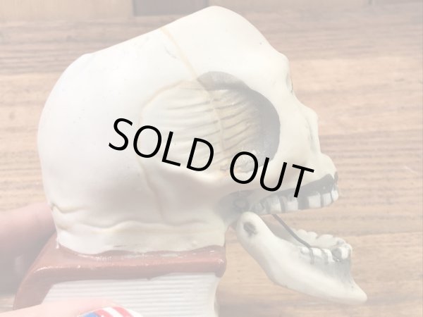 スカルオンブックのメイドインジャパンの50年代ビンテージマッチホルダー