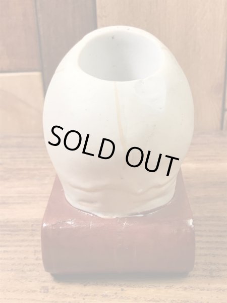 顎がゆらゆら揺れるスカルオンブックの50’sヴィンテージマッチホルダー