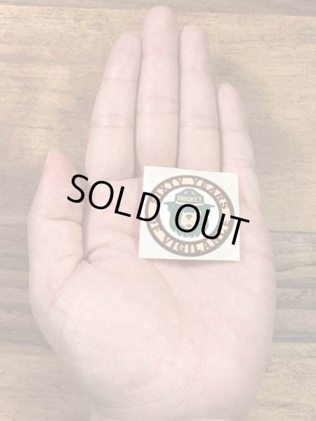 アドバタイジングキャラクターのスモーキーベアの90年代〜ビンテージステッカー