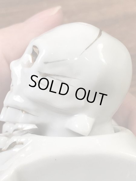 スカルの首振りの50年代ビンテージソルト&ペッパー