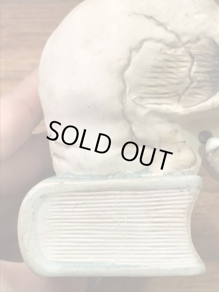 顎がゆらゆら揺れるスカルオンブックの50’sヴィンテージマッチホルダー