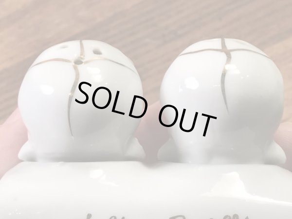 スカルの首振りの50年代ビンテージソルト&ペッパー