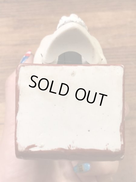 顎がゆらゆら揺れるスカルオンブックの50’sヴィンテージマッチホルダー