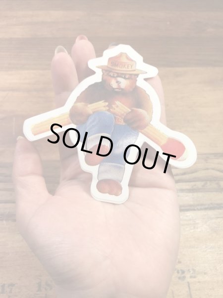 アドバタイジングキャラクターのスモーキーベアの90年代〜ビンテージステッカー