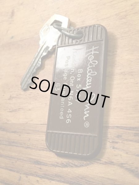 アメリカのモーテル「HOLIDAY INNホリデイイン」のルームキーで使用されていた60〜70年代ビンテージモーテルキー