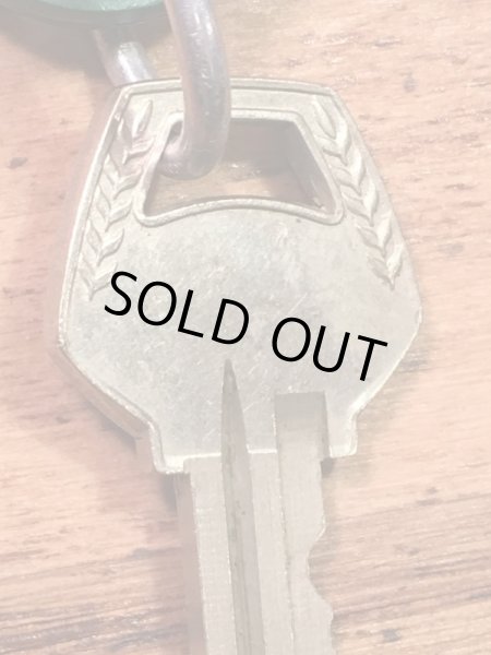 アメリカのモーテル「HOLIDAY INNホリデイイン」のルームキーで使用されていた70年代ビンテージモーテルキー