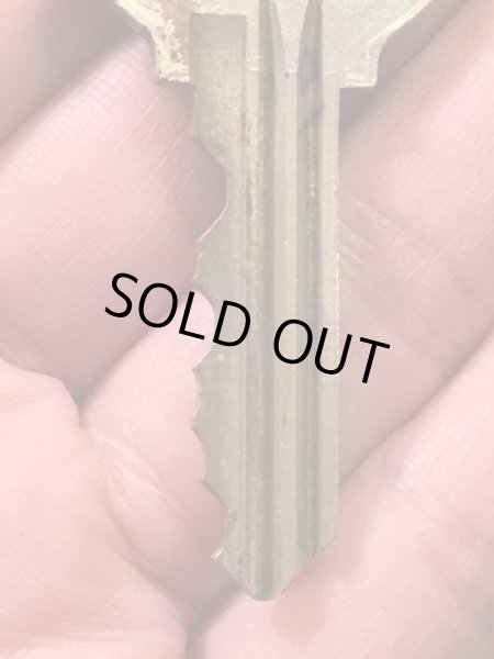 アメリカのモーテル「HOLIDAY INNホリデイイン」のルームキーで使用されていた60〜70年代ビンテージモーテルキー