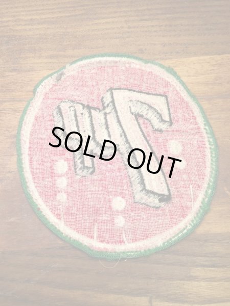 7upの貼付けタイプのヴィンテージ刺繡パッチ