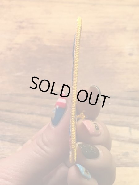 スノコの貼付けタイプのビンテージ刺繡ワッペン