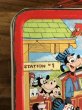 ディズニーキャラクターやミッキーマウスが描かれた金属製の70’sヴィンテージランチボックス