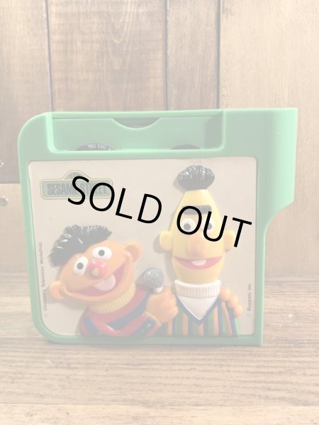 セサミストリートのアーニーとバートの80年代ビンテージラジオ