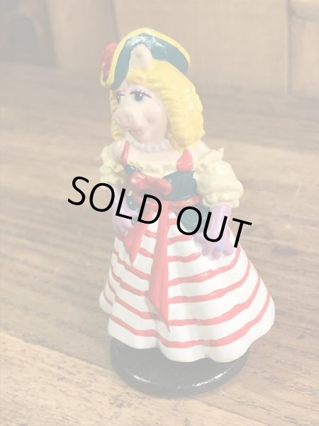 ドレスを着たミスピギーの90’sヴィンテージPVCフィギュア