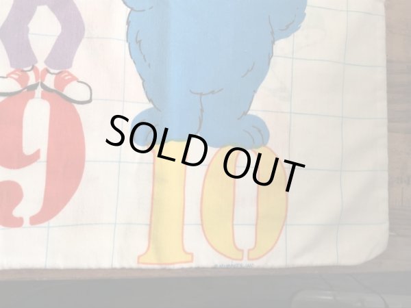 セサミストリートの数字が書かれた70年代ビンテージ枕カバー