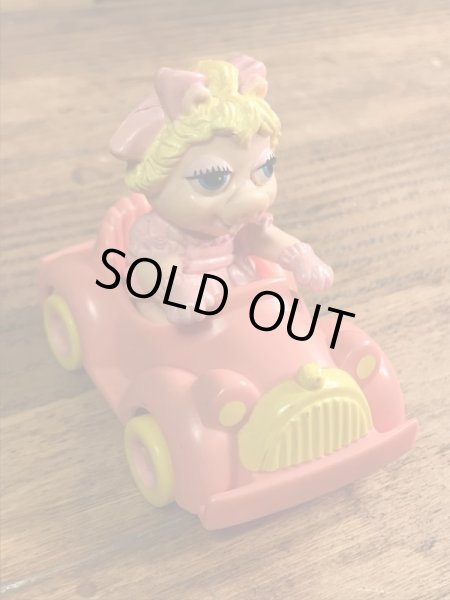 マペットショウのベイビーミスピギーの80年代ビンテージミールトイ