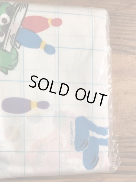 セサミストリートのキャラクターとナンバーが描かれた70’sヴィンテージツインフラットシーツ