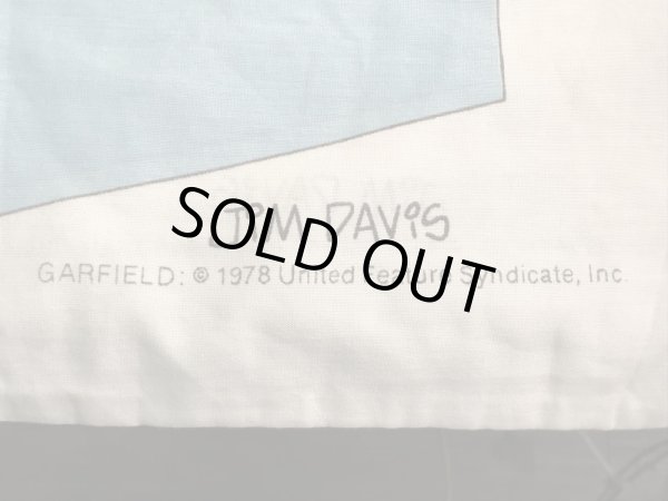 眠たそうなガーフィールドが描かれた70〜80年代ビンテージ枕カバー