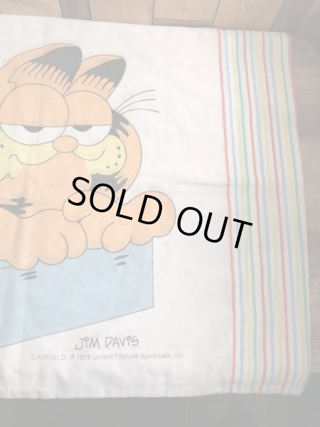 眠たそうなガーフィールドが描かれた70〜80年代ビンテージ枕カバー