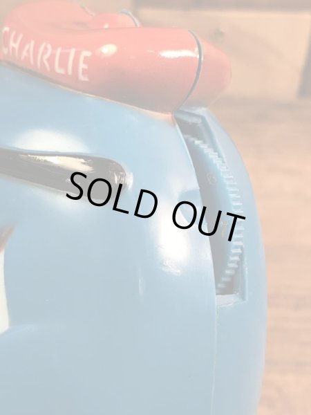 企業キャラクターのチャーリーツナの70年代ビンテージラジオ