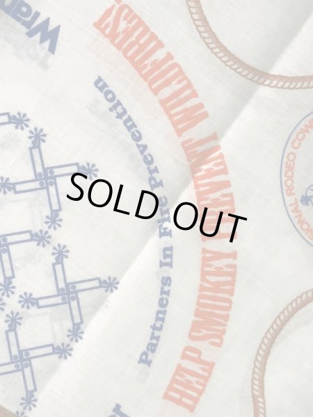 スモーキーベアとカウボーイの80’sヴィンテージバンダナ