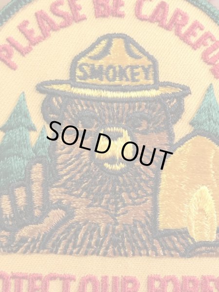 アドバタイジングキャラクターのスモーキーベアの70年代〜ビンテージ刺繡ワッペン