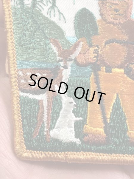 企業キャラクターのスモーキーベアの70年代〜ビンテージ刺繡ワッペン