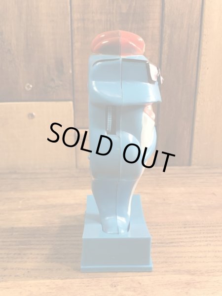 アドバタイジングキャラクターのチャーリーザツナの70’sヴィンテージラジオフィギュア