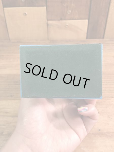 アドバタイジングキャラクターのチャーリーザツナの70’sヴィンテージラジオフィギュア