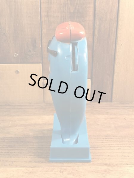 アドバタイジングキャラクターのチャーリーザツナの70’sヴィンテージラジオフィギュア