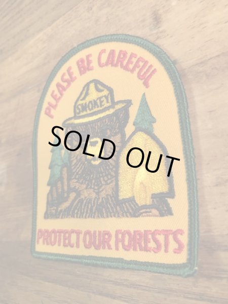 アドバタイジングキャラクターのスモーキーベアの70年代〜ビンテージ刺繡ワッペン