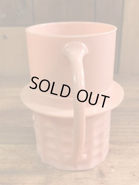 アドバタイジングキャラクターのミスターピーナッツの60〜70’sヴィンテージプラスチックカップ