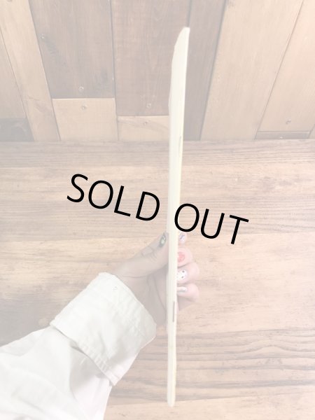 企業キャラクターのミスターピーナッツの60年代ビンテージハンドブック